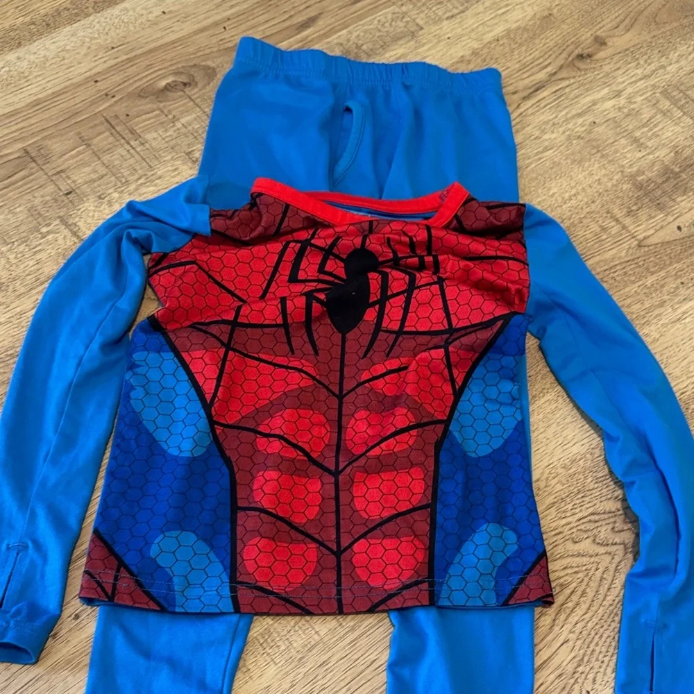Boys clothing bundle size small - Picture 8 of 8